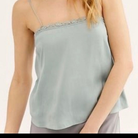 Free People Intimately Beyond Me Cami Top NEW - Picture 7 of 8